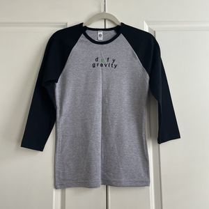 NWT Wicked Broadway Musical Baseball Jersey Tee T-Shirt Top Defy Gravity Sz L